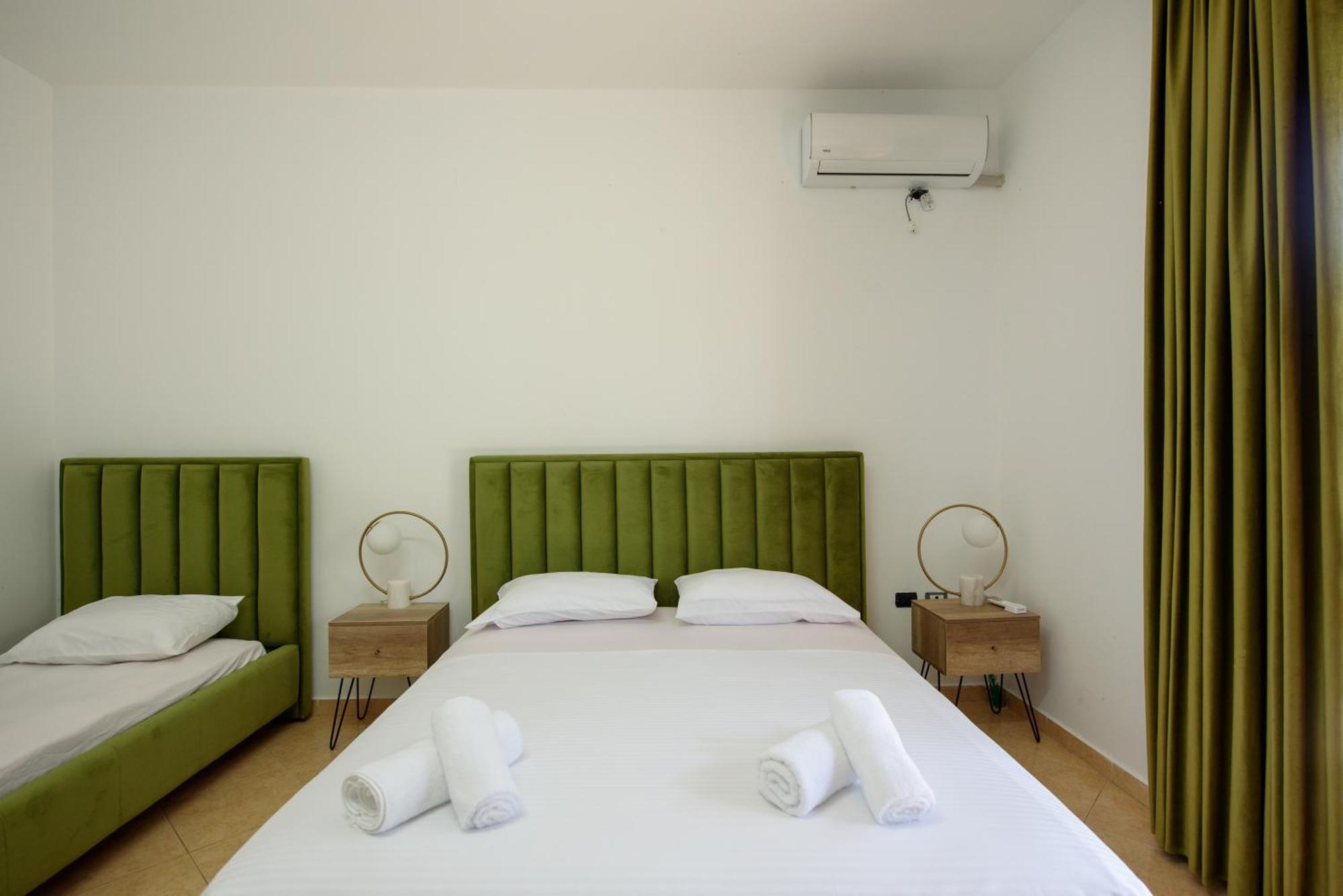 Olivium Rooms Vlorë Εξωτερικό φωτογραφία